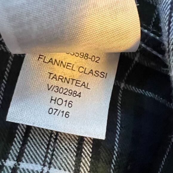 Gap Plaid Flannel Shirt. Tarnteal. Size Large. Great Condition! - Picture 7 of 7